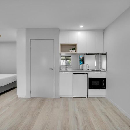 Belmoral Corporate Suites (Adults Only) Townsville Exteriör bild