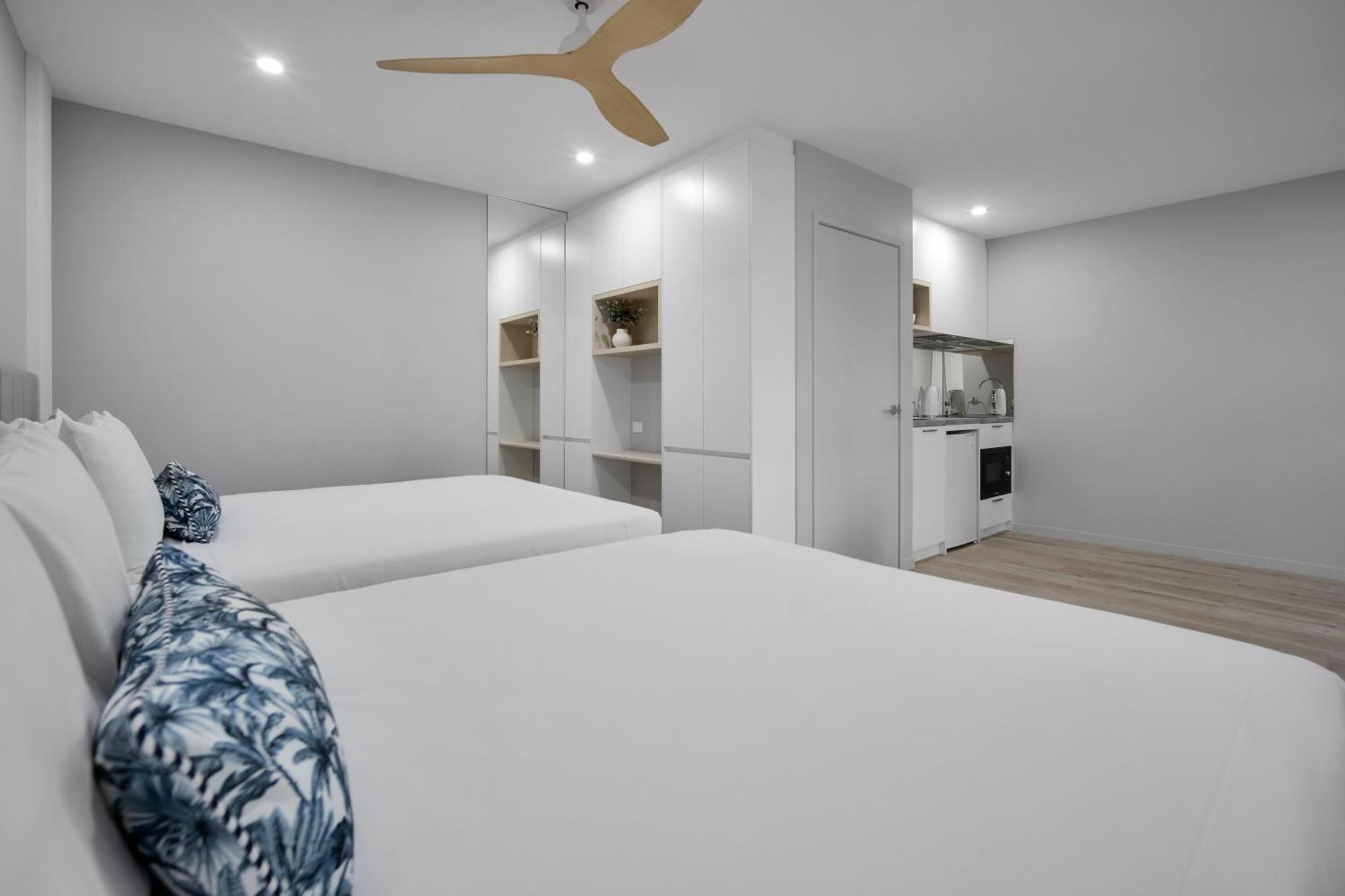 Belmoral Corporate Suites (Adults Only) Townsville Exteriör bild